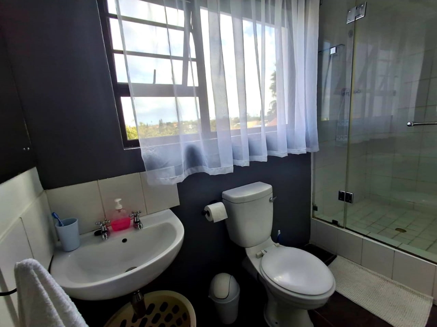 7 Bedroom Property for Sale in Baysville Eastern Cape